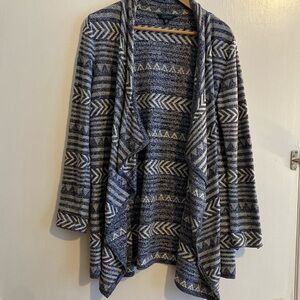Sweater coat, cardigan, Blue and white geometric knit patterns. Lucky Brand